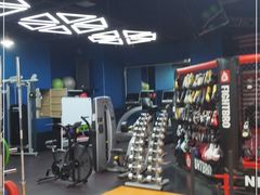 -成杰格斗·拳击·柔术·防身术(建设路店)