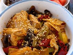 -轻蔬不用等·素食(江苏路店)