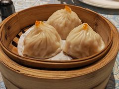 鸡肉灌汤小笼包-巴扎美食·新疆菜·西域歌舞表演餐厅(新疆大厦店)