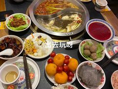 -沸炉重庆老火锅(军事博物馆店)