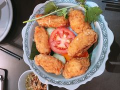 -大头虾越式风味餐厅(光明广场店)