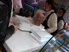 -TOUCH泰奇(奉贤宝龙城市广场店)