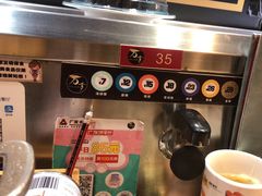 -万岁料理回转寿司(华贸店)