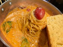 -I HOLIC艾豪丽披萨(KKone店)