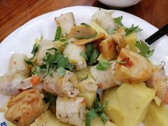 -艾力江和田馕坑烤肉店