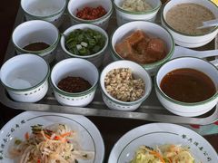 -朝伟清真铜瓢牛肉馆(三十年老·店)