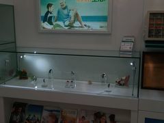 -海之声助听器 瑞士峰力直营中心(华麟大厦店)