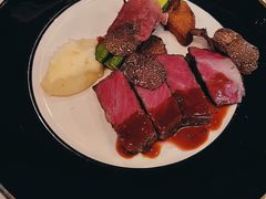 和牛牛排-Kathleen's Waitan 凯圣琳江景西餐厅(外滩店)