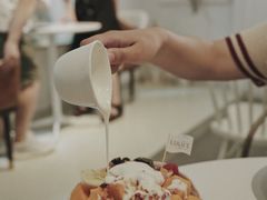-露露家咖啡店
