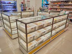 面包甜点陈列柜-百年义利(朝内南小街店)