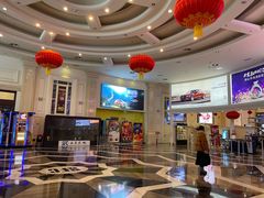 -SFC上影影城(南京新城市广场店)