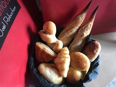 -Salon de The de Joel Robuchon(外滩18号店)