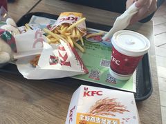 -肯德基(磐谷DT店)