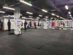-FIGHTMAN格斗俱乐部(长宁临空店)