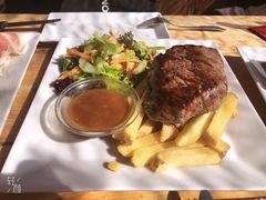 -Husi Bierhaus