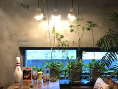 -HIGH FIVE哈福手工汉堡(桂林路店)