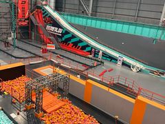 -极限PLAY运动娱乐新世界·团建派对表演休闲馆·室内高空游乐园