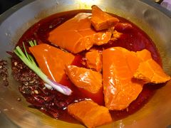 -王婆乔鲜鱼自助火锅(蜀汉路店)