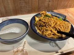 -马尔龙新疆饭店·清真(瑞景店)