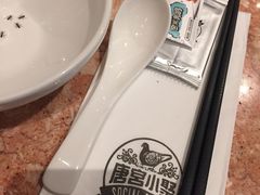 -唐宫小聚(新港中心店)