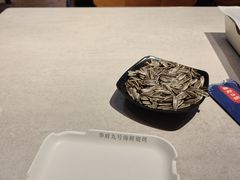 -华府九号海鲜烧烤大排档(龙域店)