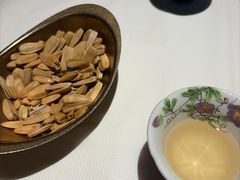 -桂满陇·蟹黄小笼汤包(环球港店)