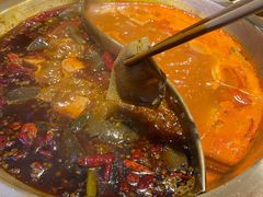 -潮火锅·麻辣牛肉火锅(观音桥方圆·LIVE店)