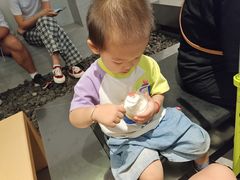 -喜茶(杭州滨江宝龙店)
