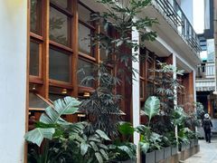 -银米·云南传统过桥米线(双廊黑金冠店)