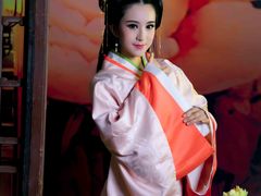 -九月鹰飞汉服摄影工作室