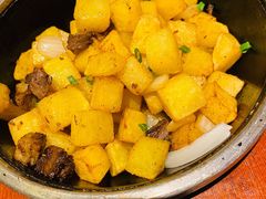 石锅小土豆-丝路金桃·新疆菜(徐汇店)