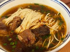 -矮子粉店1985·长沙米粉(湘春路店)