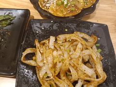 -肥肥虾庄·金牌油焖大虾(杨园滨江时代walk店)