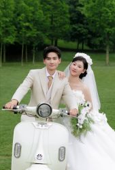 -雅云婚纱摄影工作室旗舰店