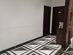 -老人和饭店(淮海中路店)