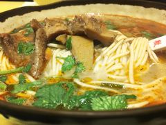 -金杨拉面王小吃面馆·牛三宝面·红烧牛肉粉