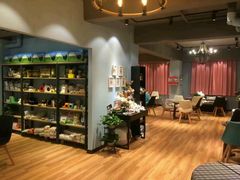 -藦茜花园宠物主题亲子互动体验馆(国顺东路店)