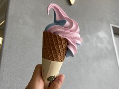 -喜茶(迪士尼小镇·平行宇宙店)
