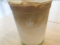 青提茉莉拿铁-SnowPeak Cafe(上海环宇城Max店)