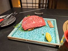 -山川小町·极番烧肉(新地假日广场店)