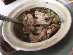 -新峰肉骨茶