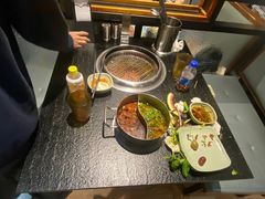 -海吃海喝海鲜烤肉炭火主题自助餐(朝阳店)