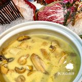 入秋了🍂来一口热乎乎的花胶鲍鱼叭~