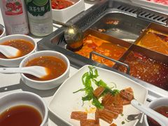 -海底捞火锅(长宁路龙之梦店)