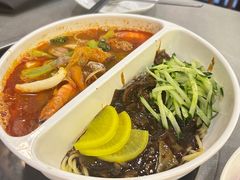 炸酱面-咕咕站韩国料理(紫金港店)