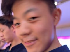 -老板恋上鱼(恒隆广场店)