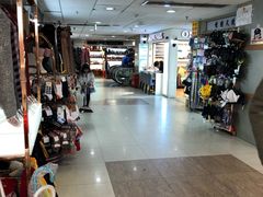 -龙翔服饰城(龙翔大厦店)