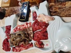 -牛鼎记潮汕牛肉火锅(阳朔店)