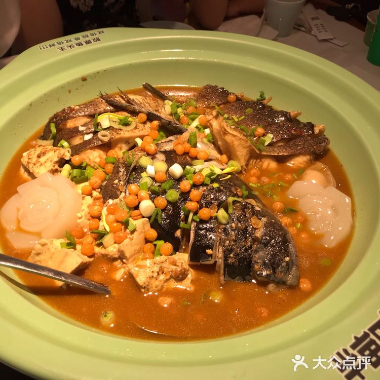 大学城地铁站新开的半亩田