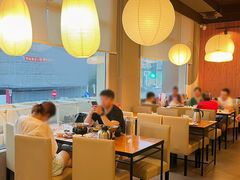 -莲餐厅·湖北菜·藕汤是头牌(愚园路店)